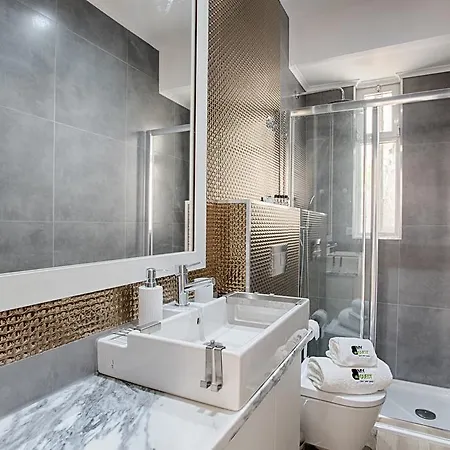 Apartment Bmyguest - Principe Real Charming Lisbon